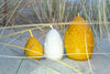 "Velykinis kiaušinis su ornamentu" (L) – bičių vaško žvakė - Fons Misericordiae