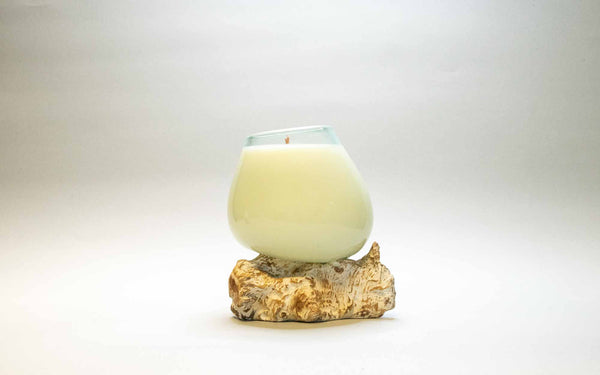 Ekskliuzyvinė aromatinė žvakė Nr. 13 - Fons Misericordiae - Aromatinės žvakės