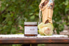„Rožė“ – aromatinė sojų vaško žvakė su aliejais iš Šventosios Žemės - Fons Misericordiae - Aromatinės žvakės