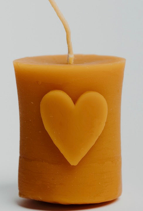 „Širdelė“ – bičių vaško žvakė - Fons Misericordiae